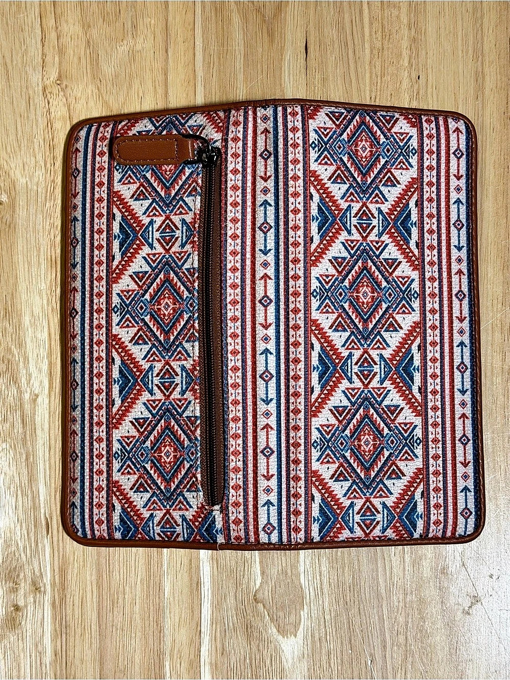 Geometric Wristlet Wallet in Brown & Blue NWT